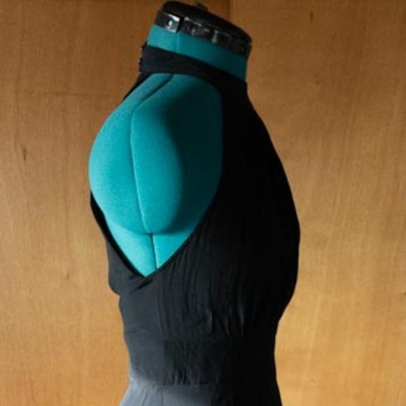 Zara 100% Viscose Black Sleeveless and Backless Halter Top Midi Dress womens S - Picture 5 of 13